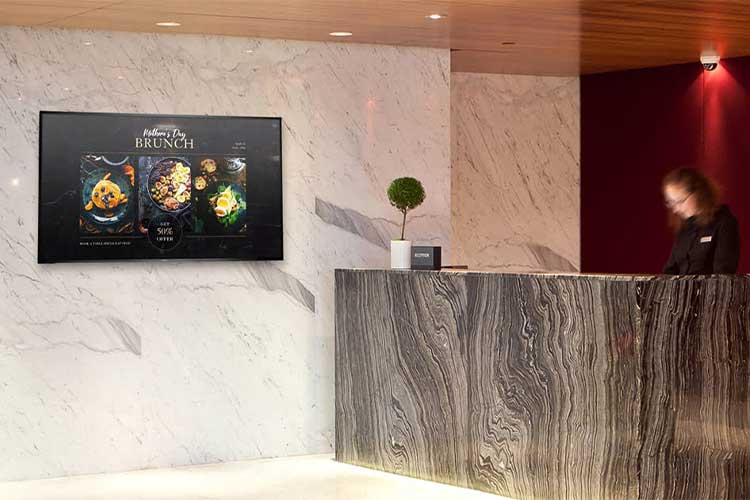 hjpno digital signage per hotel mostra prezzi offerte speciali menu hjpno